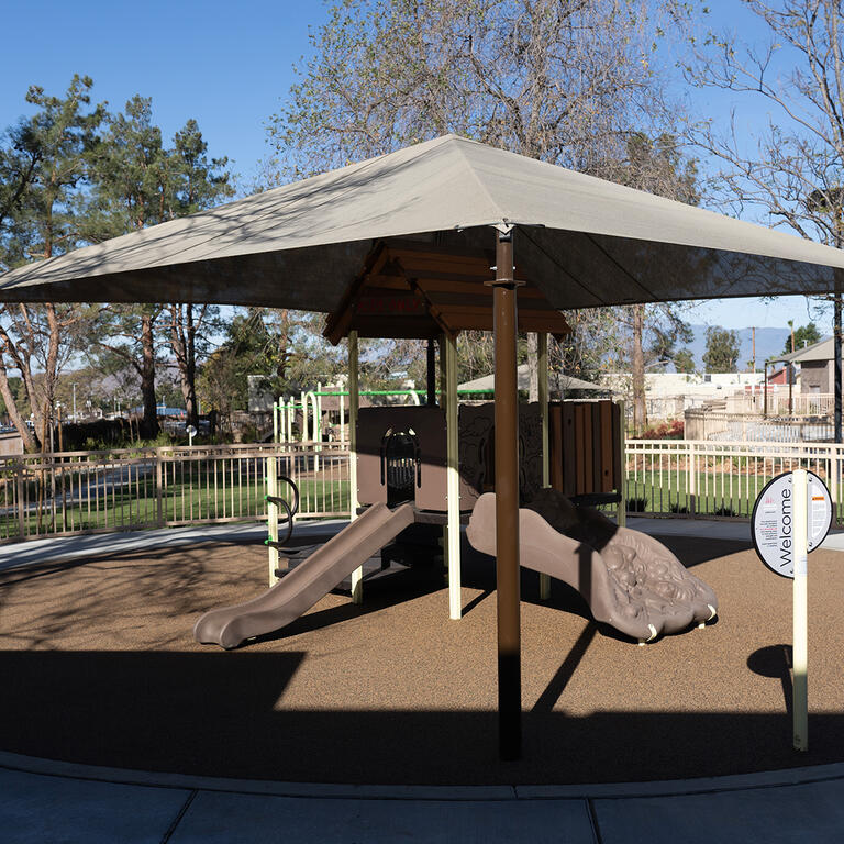 infant and toddler play structure